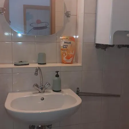 Liliom Apartman Heviz