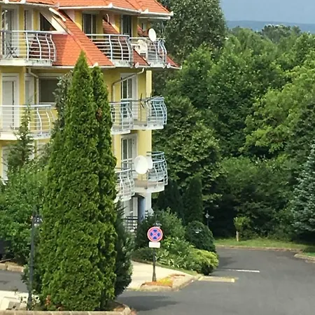 Liliom Apartman Héviz