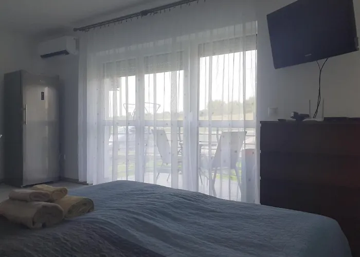 Liliom Apartman アパート