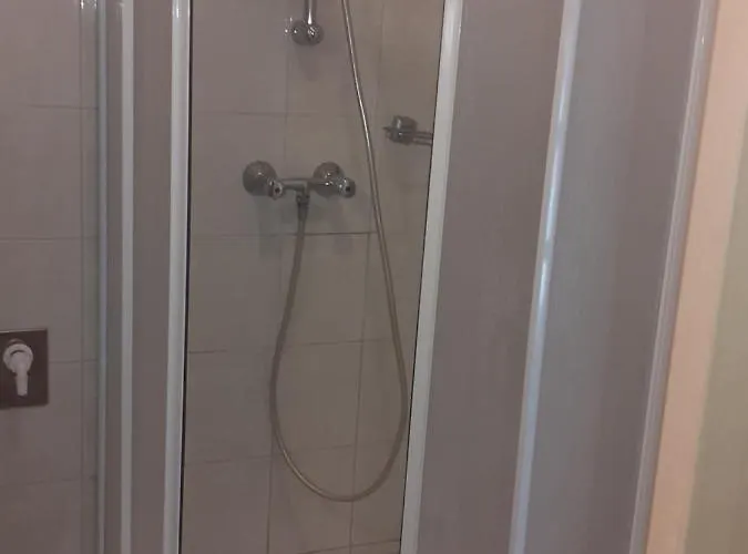 Liliom Apartman * ヘーヴィーズ