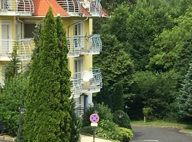 Liliom Apartman ヘーヴィーズ