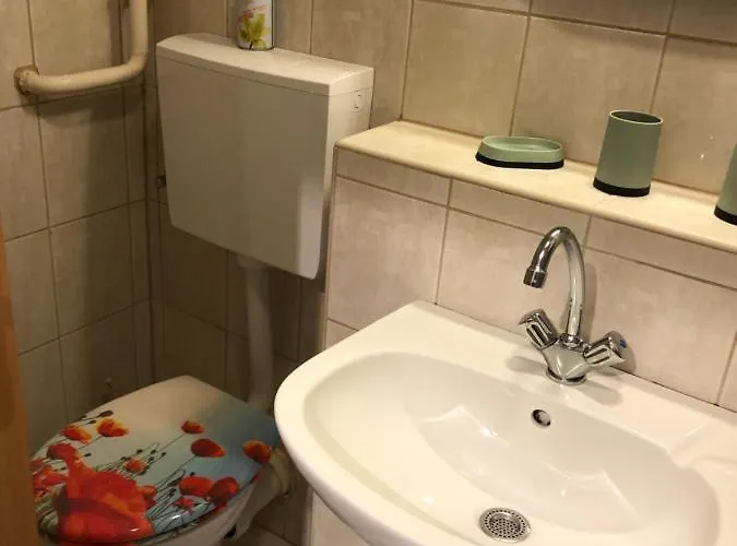 Liliom Apartman アパート *